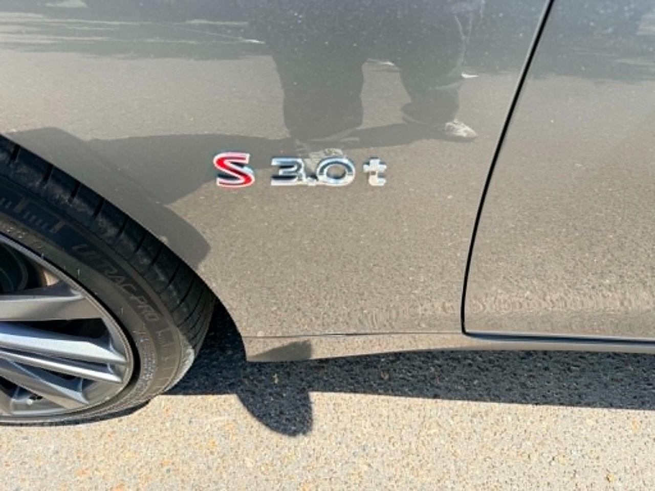 Infiniti Q50 Red Sport 400 2016