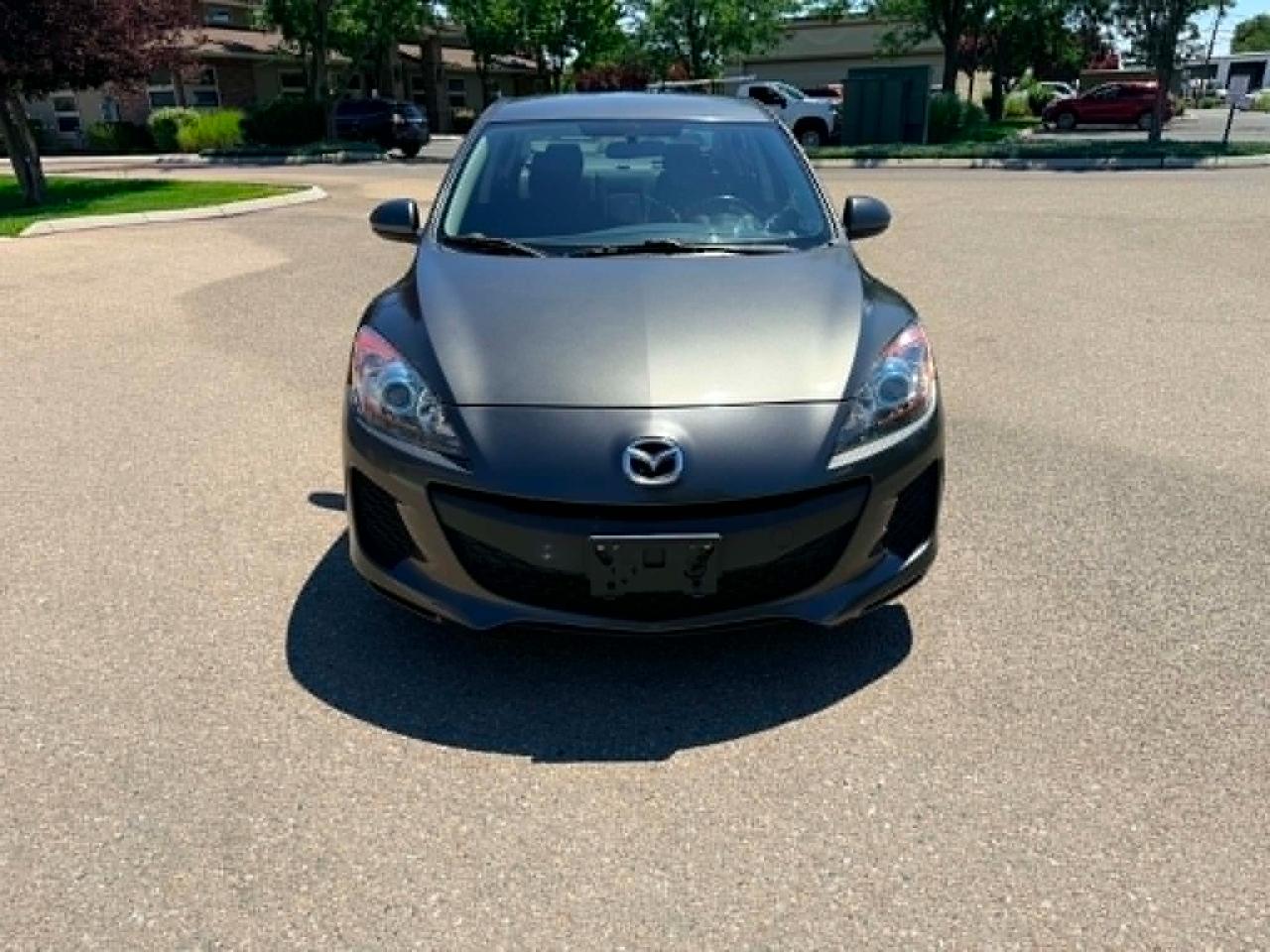 Mazda MAZDA3 i 2013