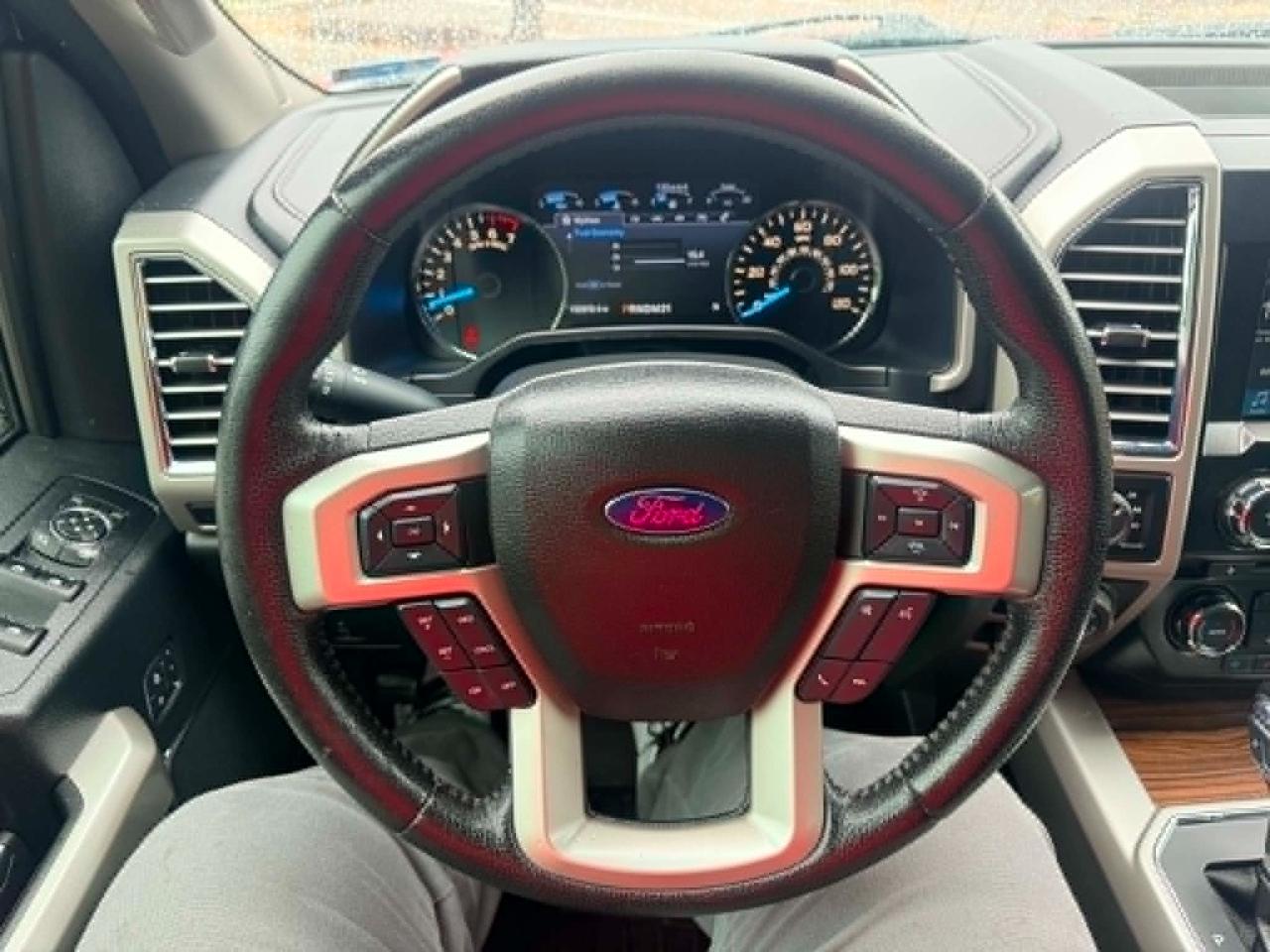 Ford F150 Lariat Supercrew 4WD 157 2016
