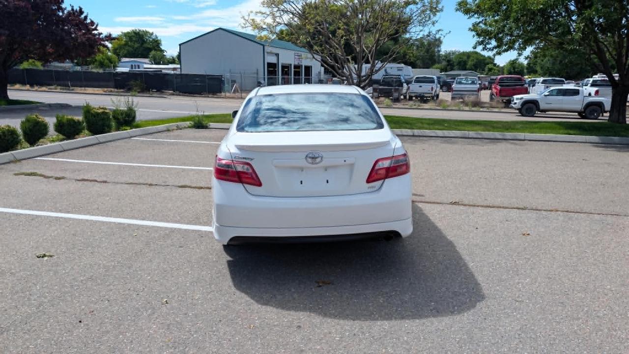 Toyota Camry 4dr Sdn I4 Auto SE (Natl) 2009