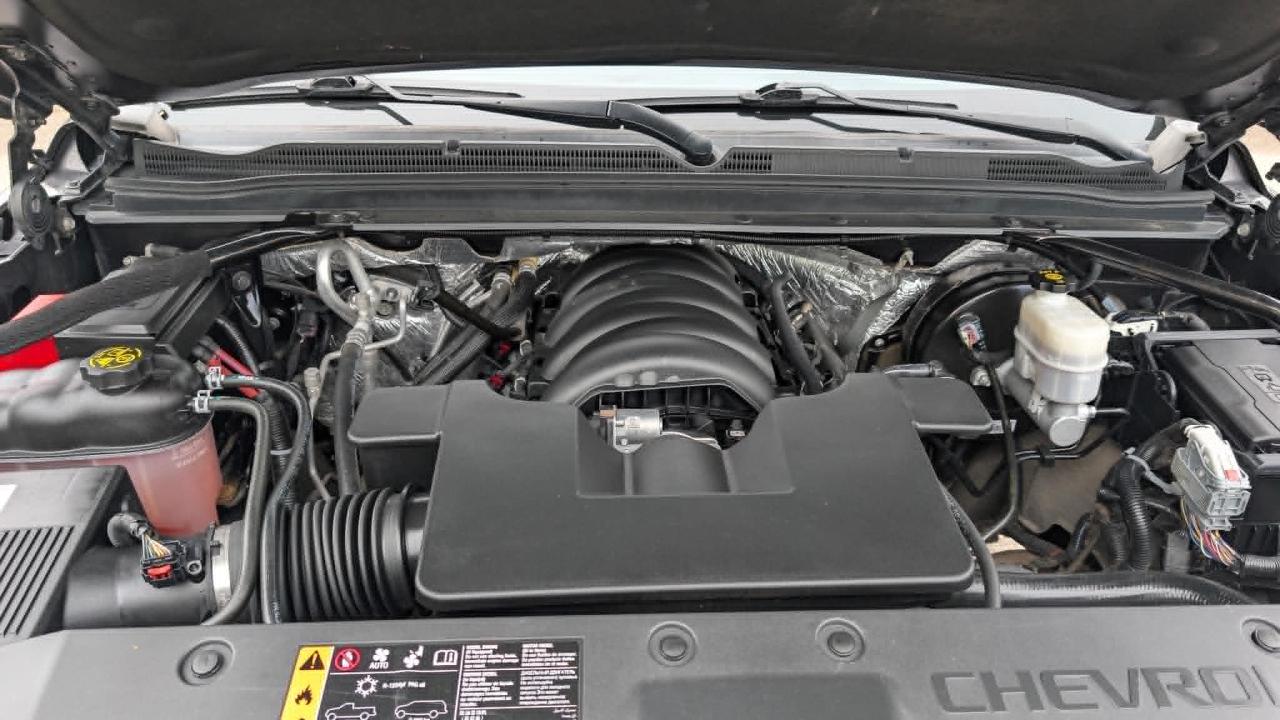 Chevrolet Suburban  2017