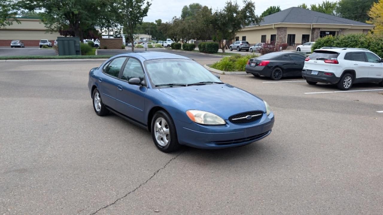 Ford Taurus SE 2002