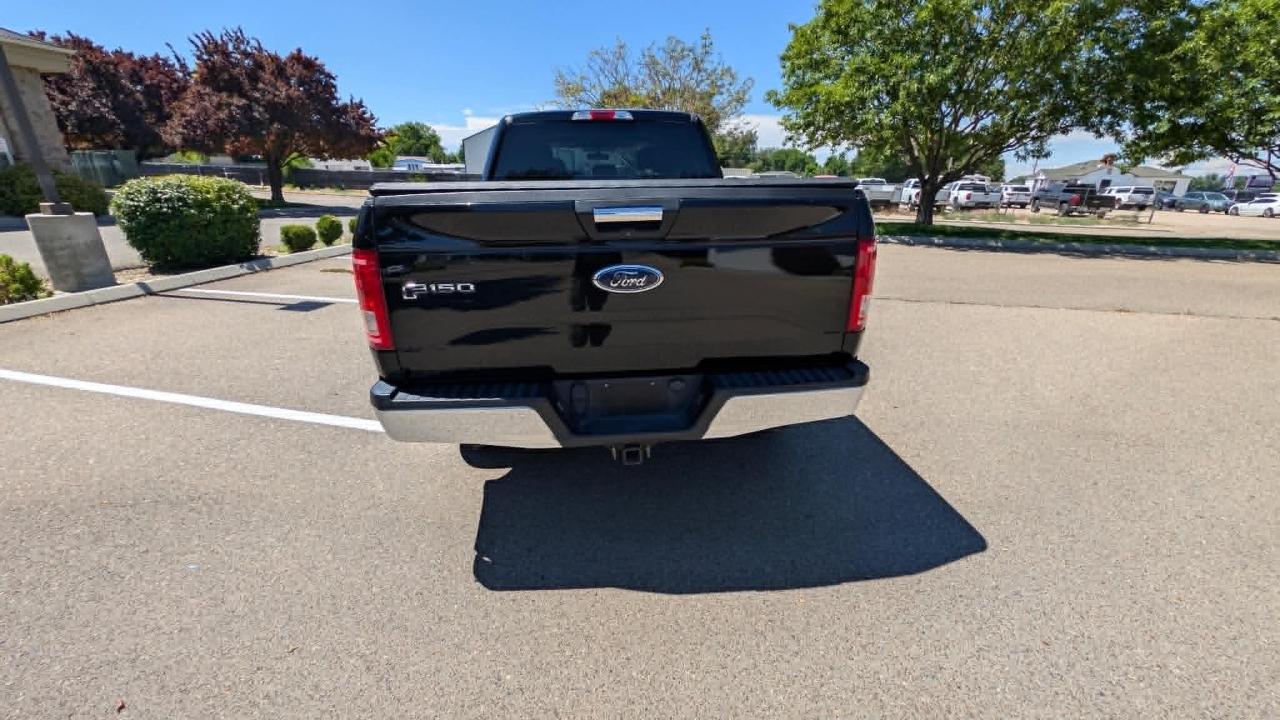 Ford F-150 4WD SuperCrew 145" XLT 2017