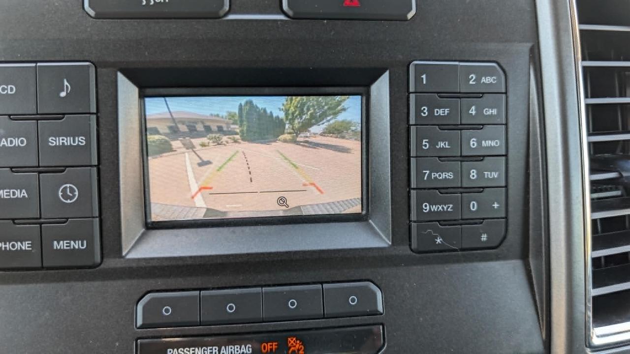 Ford F-150 4WD SuperCrew 145" XLT 2017