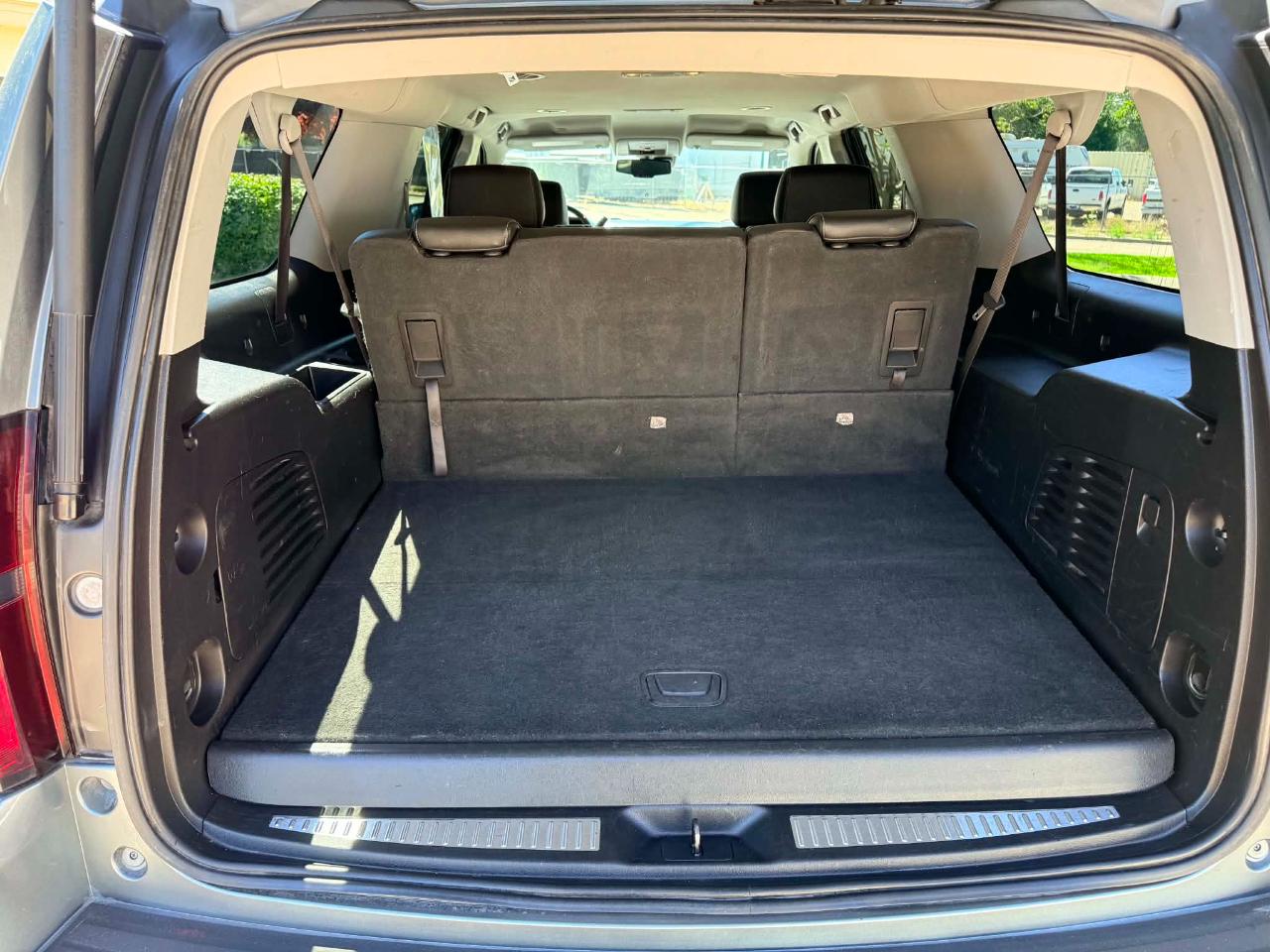 Chevrolet Suburban  2020