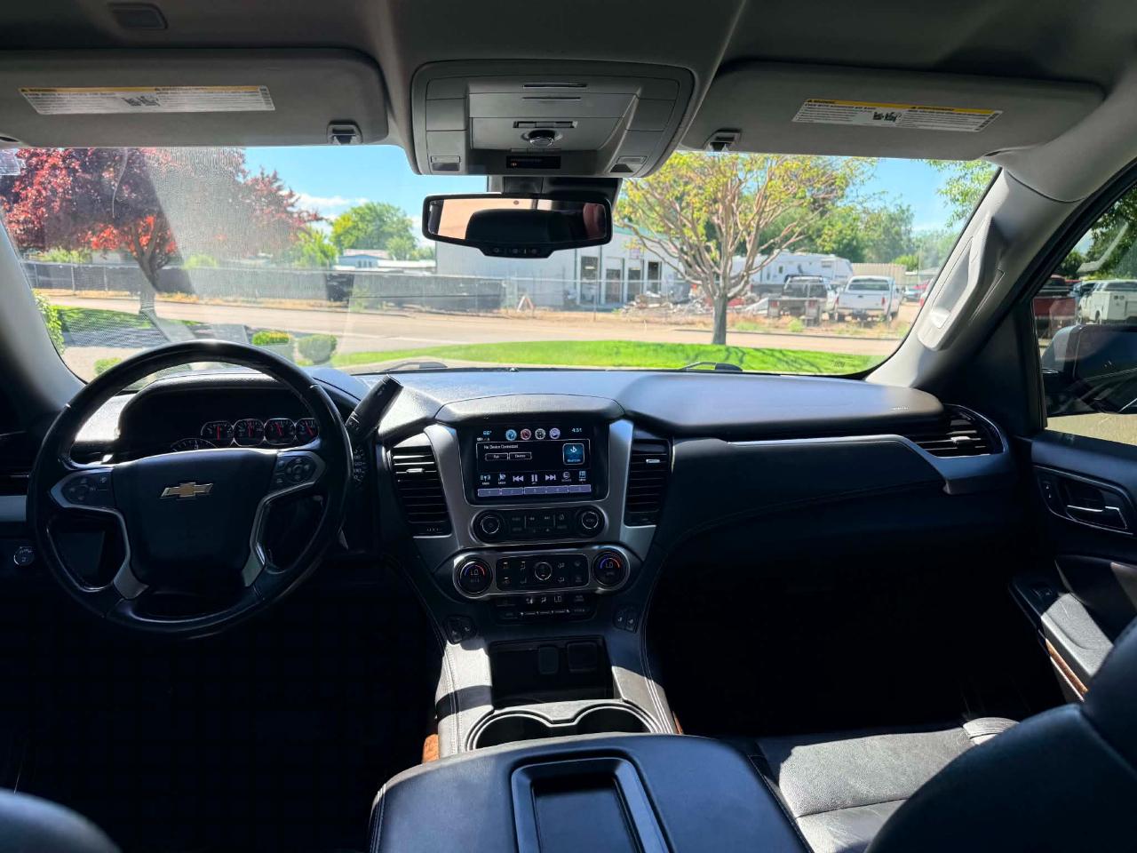 Chevrolet Suburban  2020