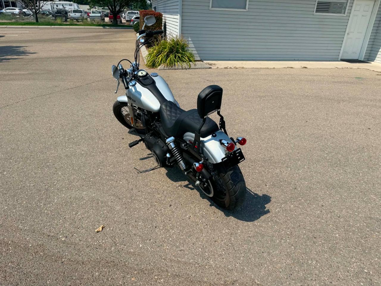 Harley-Davidson FXDB  2011
