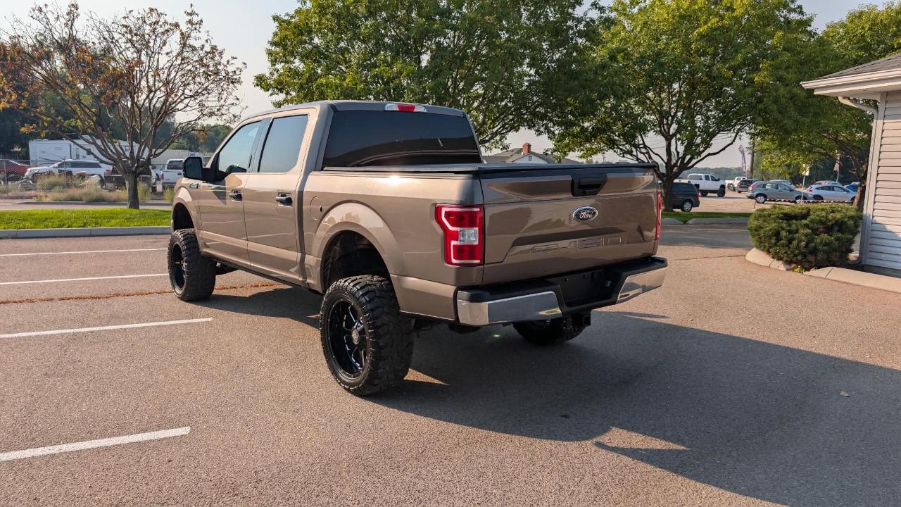 Ford F-150 4WD SuperCrew 139" XLT 2018
