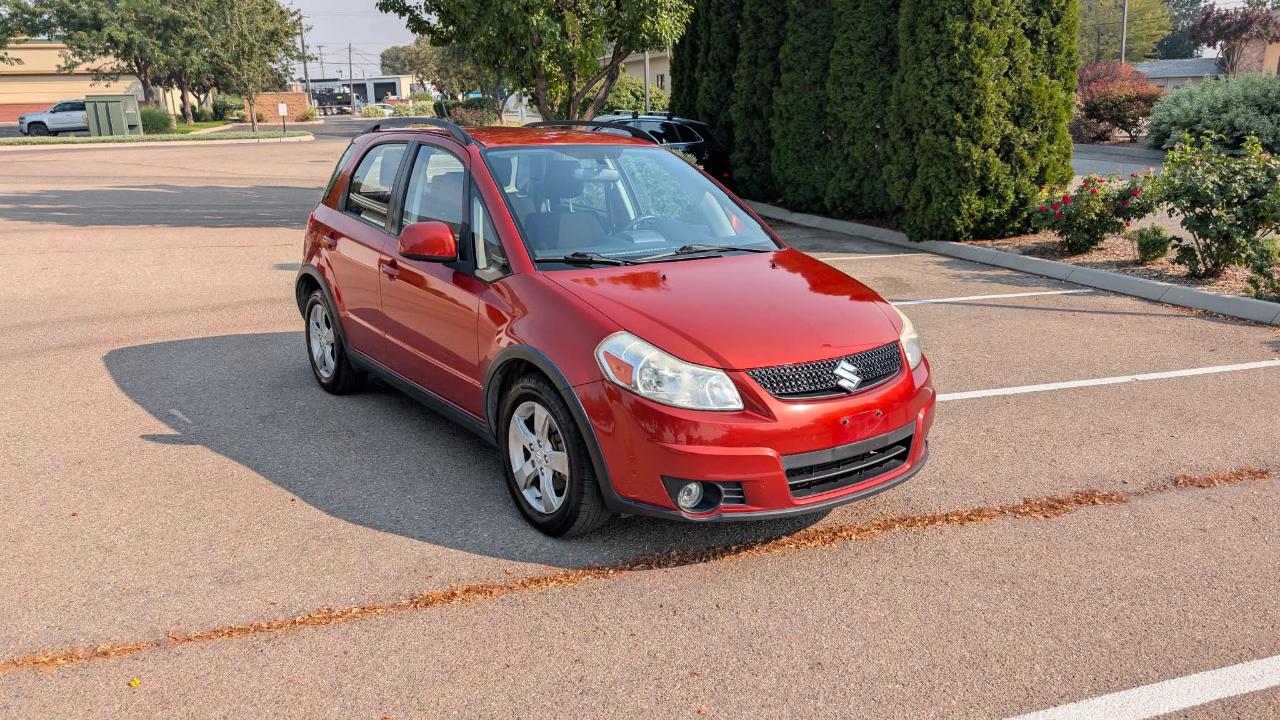 Suzuki SX4 Crossover  2011