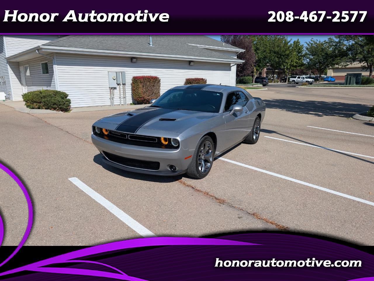 2016 Dodge Challenger SXT