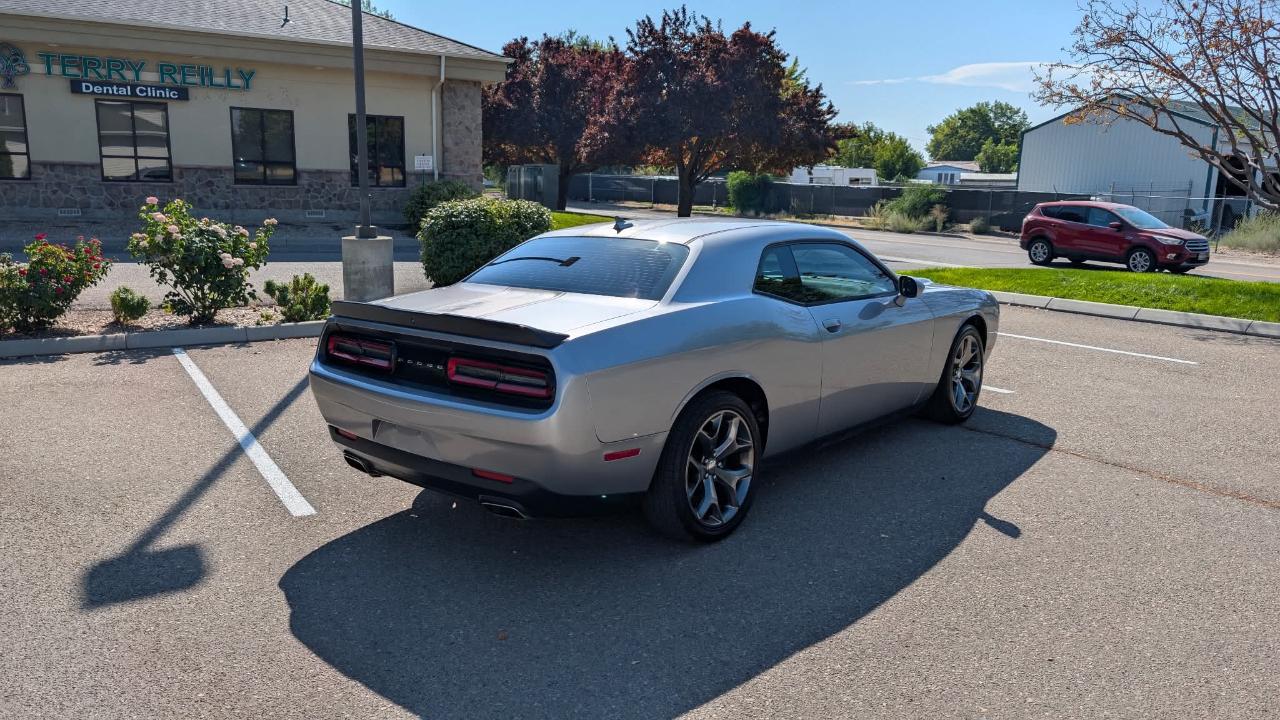Dodge Challenger SXT 2016