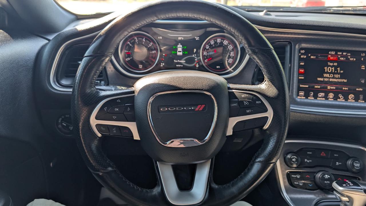 Dodge Challenger SXT 2016