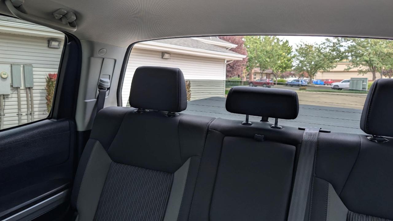 Toyota Tundra  2015