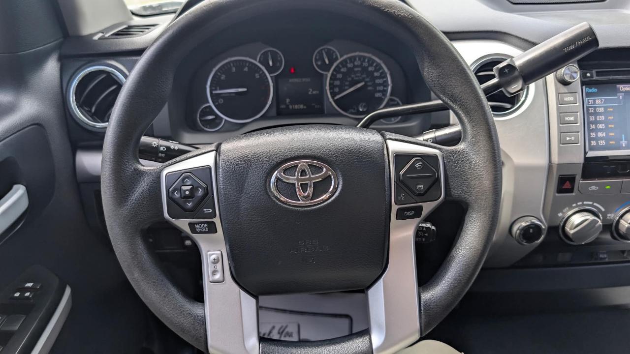 Toyota Tundra  2015