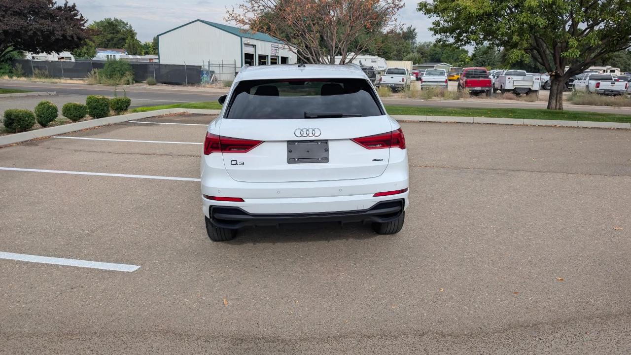 Audi Q3  2025
