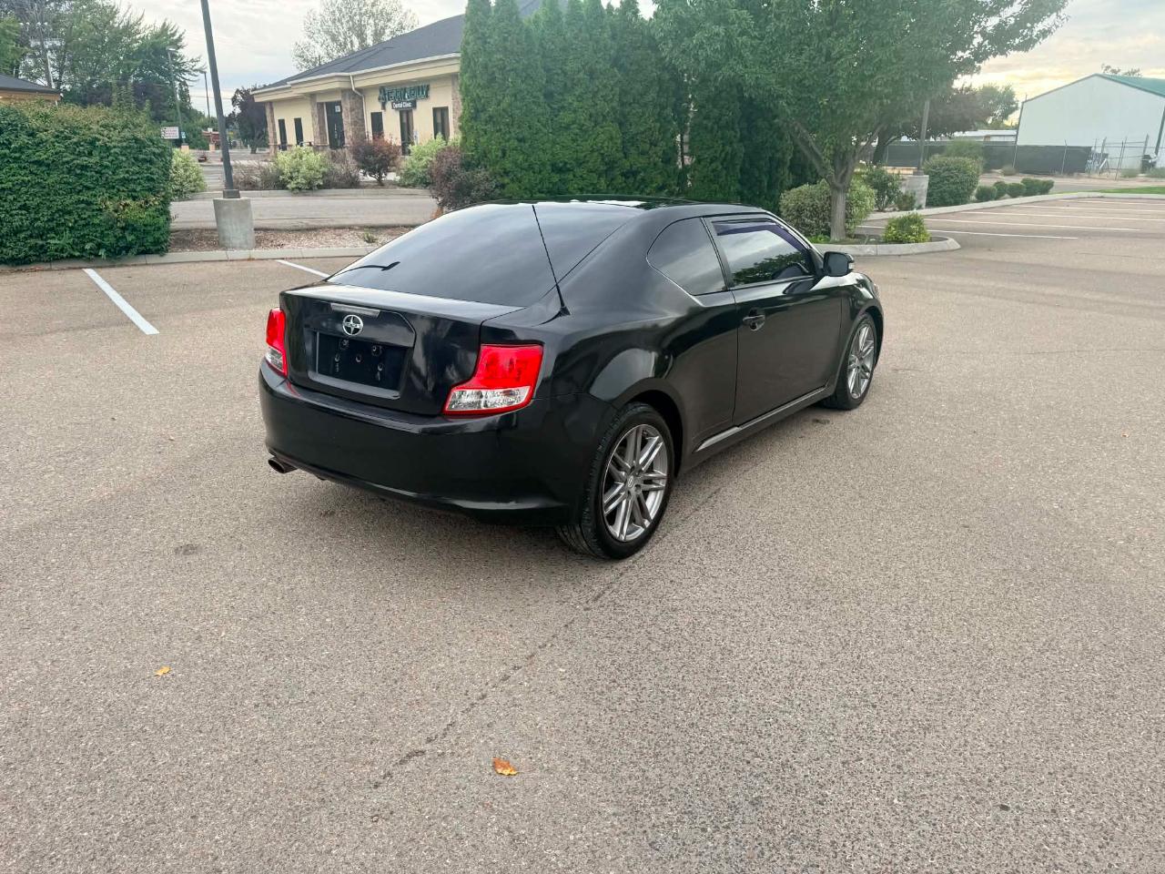 Scion tC  2013