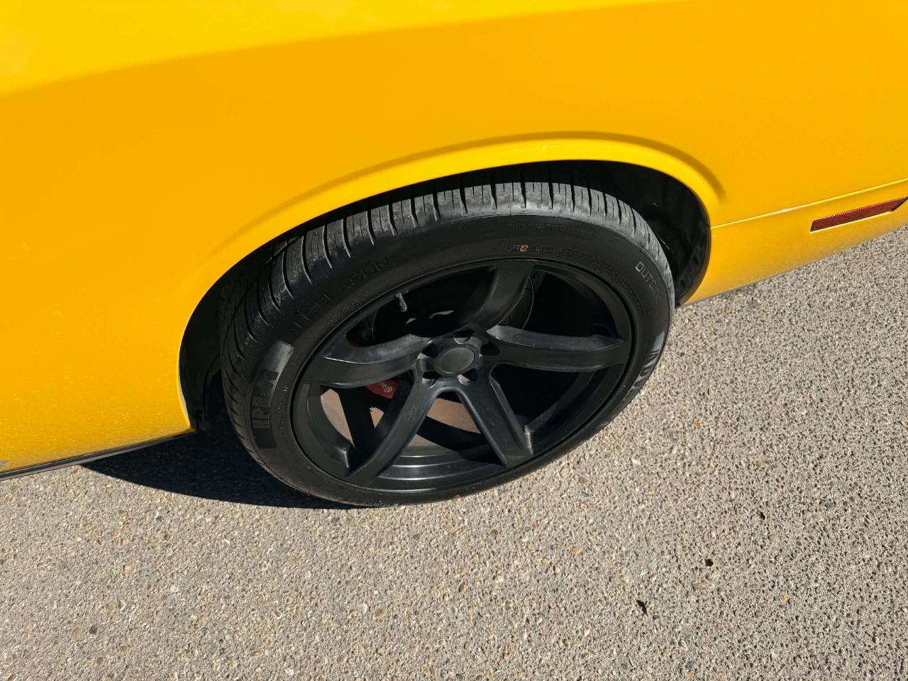 Dodge Challenger  2010