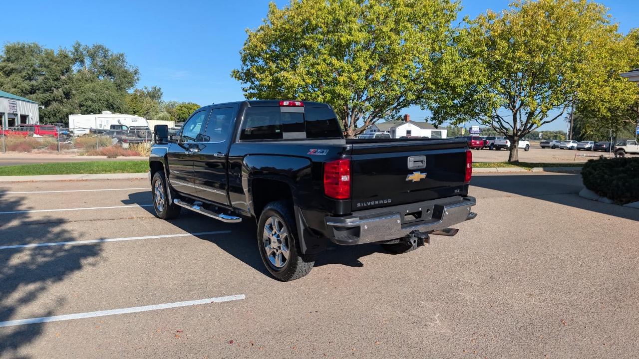 Chevrolet Silverado 2500HD  2017