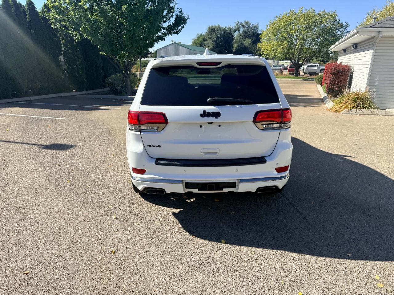Jeep Grand Cherokee  2016