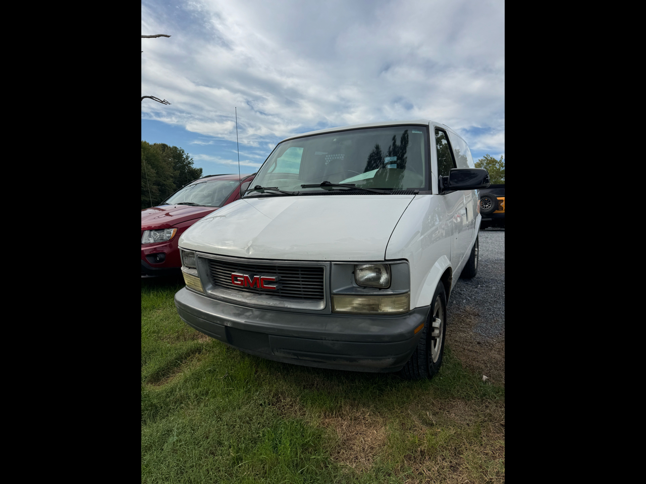 2005 GMC Safari Cargo