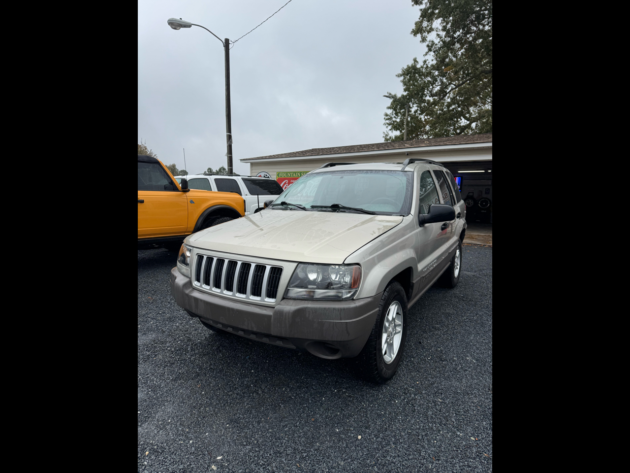 2004 Jeep Grand Cherokee Laredo Special Edition 4WD