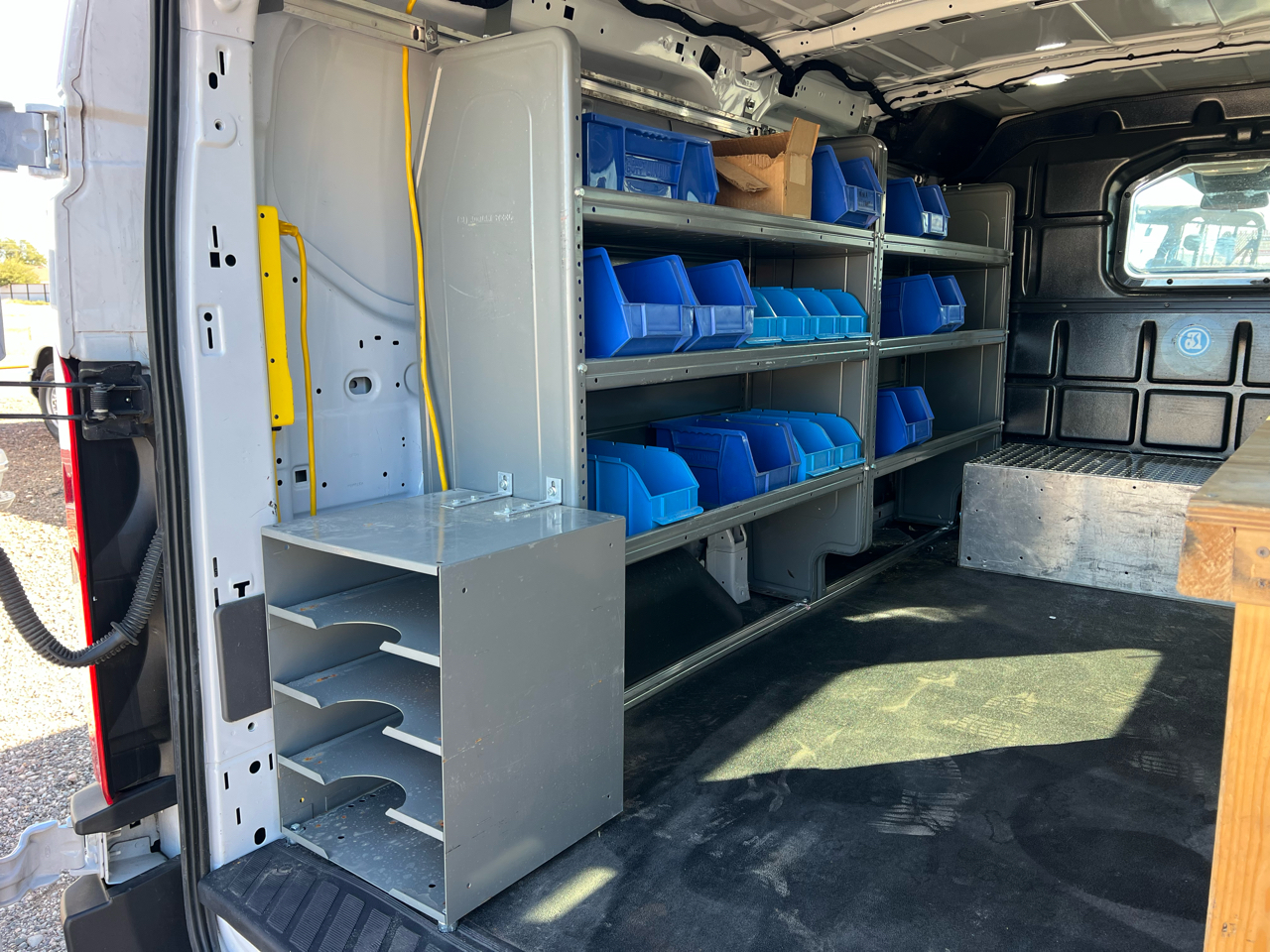 Ford Transit 150 Van Low Roof w/Sliding Pass. 130-in. WB 2022 Ford Transit 150 Van Low Roof w/Sliding Pass. 130-in. WB 2022