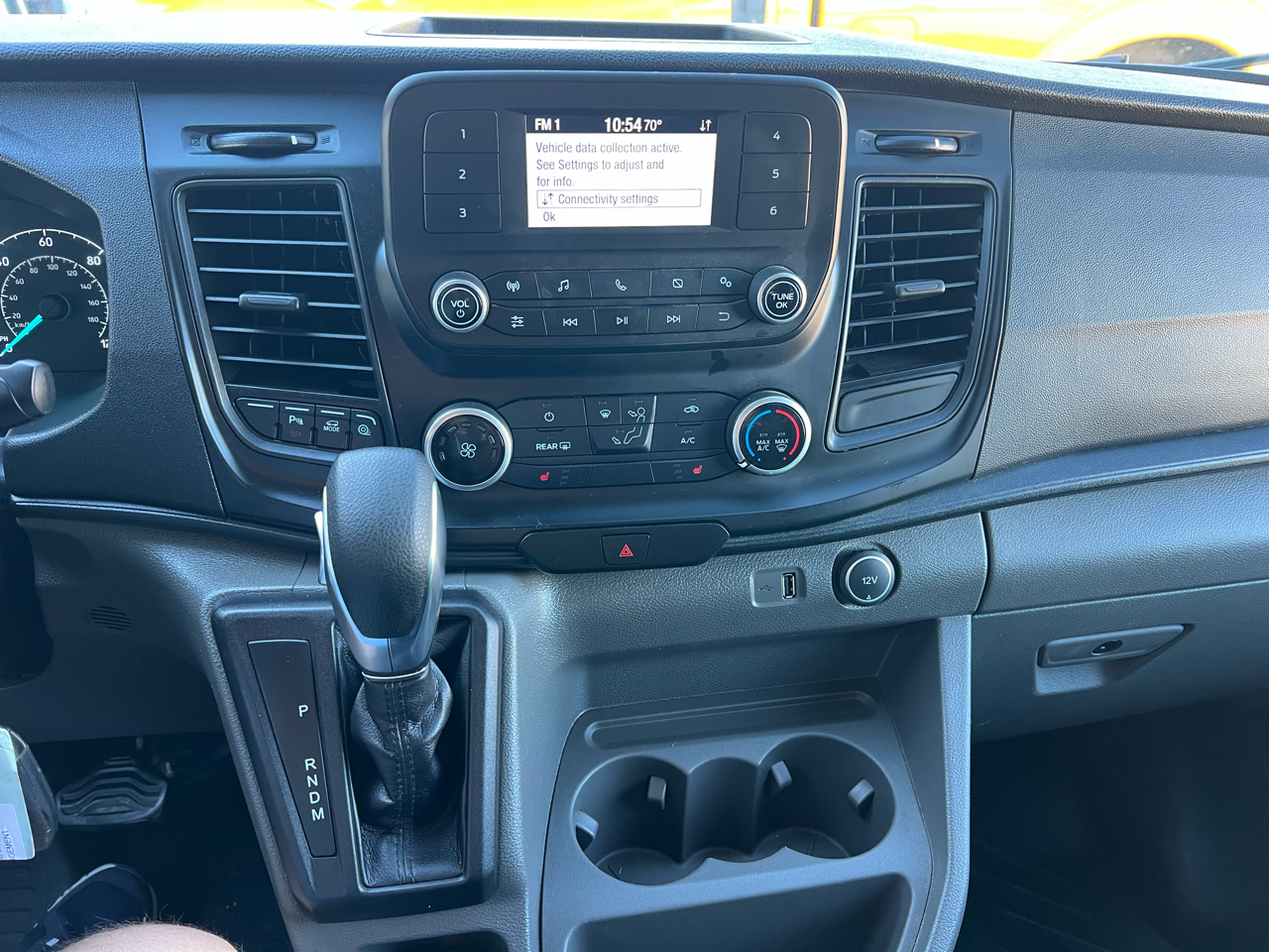 Ford Transit 150 Van Low Roof w/Sliding Pass. 130-in. WB 2022 Ford Transit 150 Van Low Roof w/Sliding Pass. 130-in. WB 2022