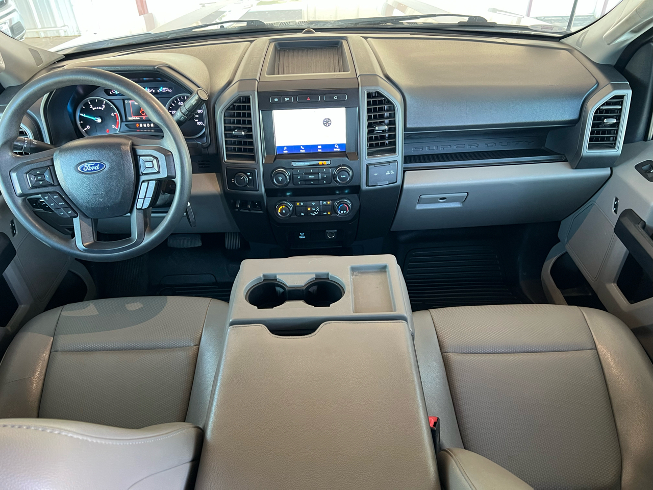 Ford F-250 SD XL Crew Cab Long Bed 2WD 2022 Ford F-250 SD XL Crew Cab Long Bed 2WD 2022