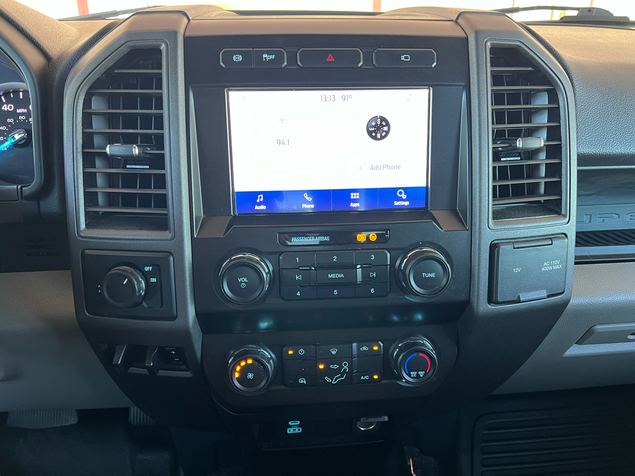 Ford F-250 SD XL Crew Cab Long Bed 2WD 2022 Ford F-250 SD XL Crew Cab Long Bed 2WD 2022