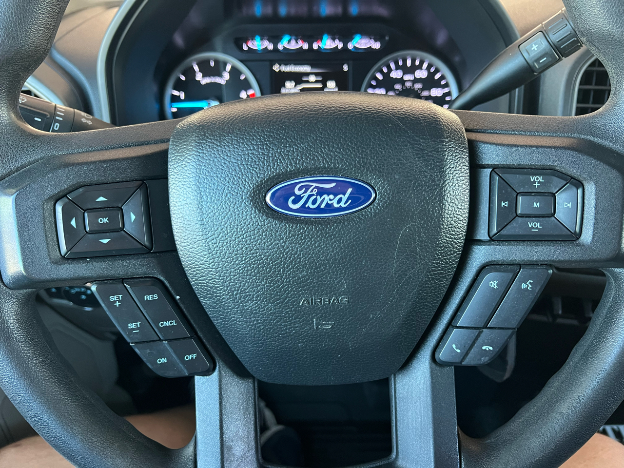 Ford F-250 SD XL Crew Cab Long Bed 2WD 2022 Ford F-250 SD XL Crew Cab Long Bed 2WD 2022