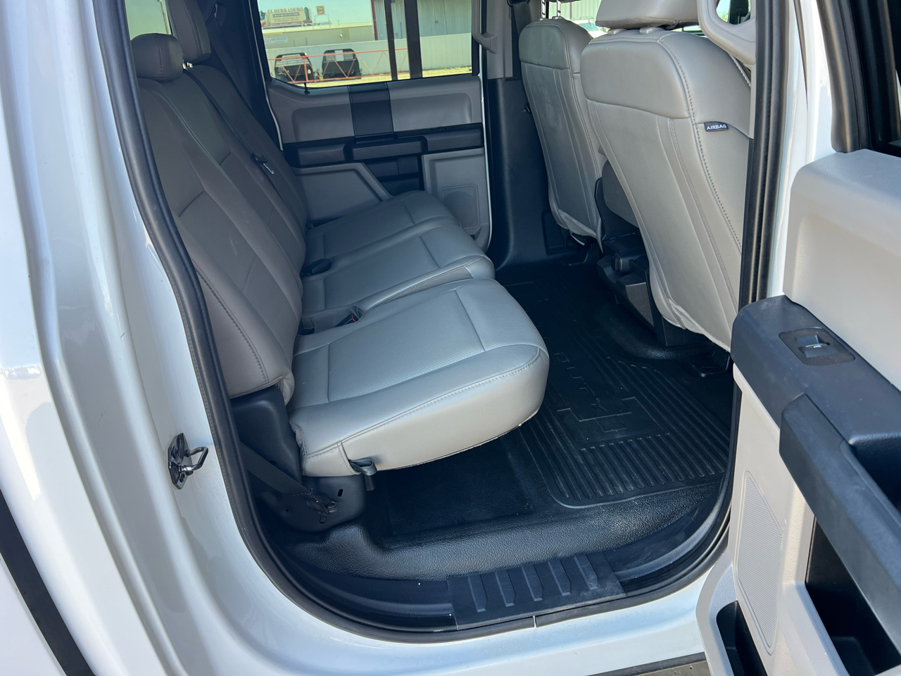 Ford F-250 SD XL Crew Cab Long Bed 2WD 2022 Ford F-250 SD XL Crew Cab Long Bed 2WD 2022