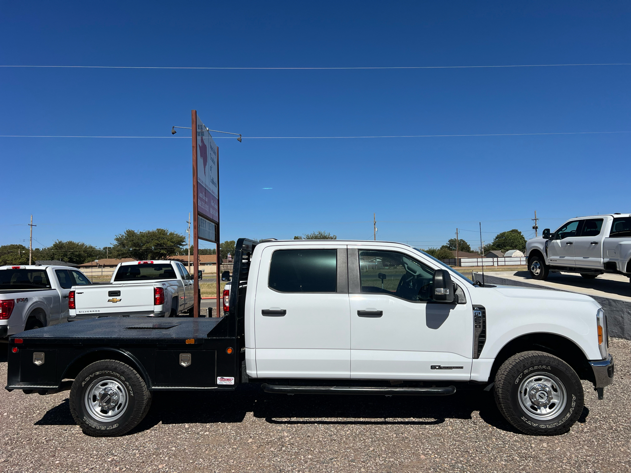 Ford F-250 SD XL Crew Cab Long Bed 4WD 2023 Ford F-250 SD XL Crew Cab Long Bed 4WD 2023