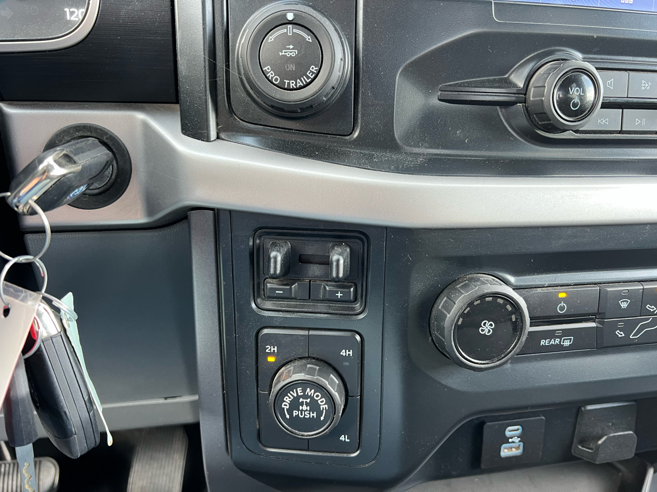 Ford F-150 XL SuperCrew 6.5-ft. Bed 4WD 2022