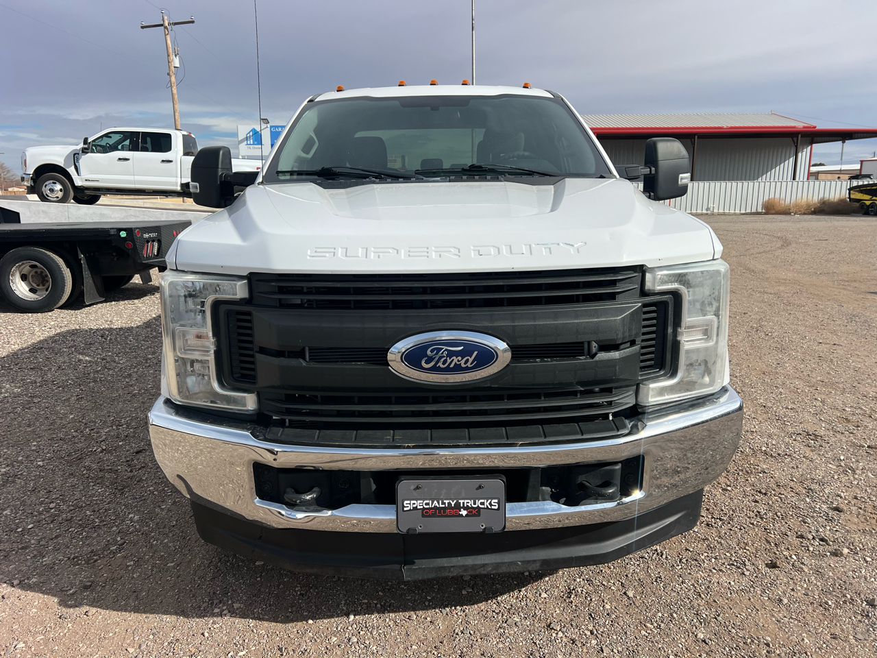 Ford F-350 SD XL Crew Cab Long Bed DRW 4WD 2017
