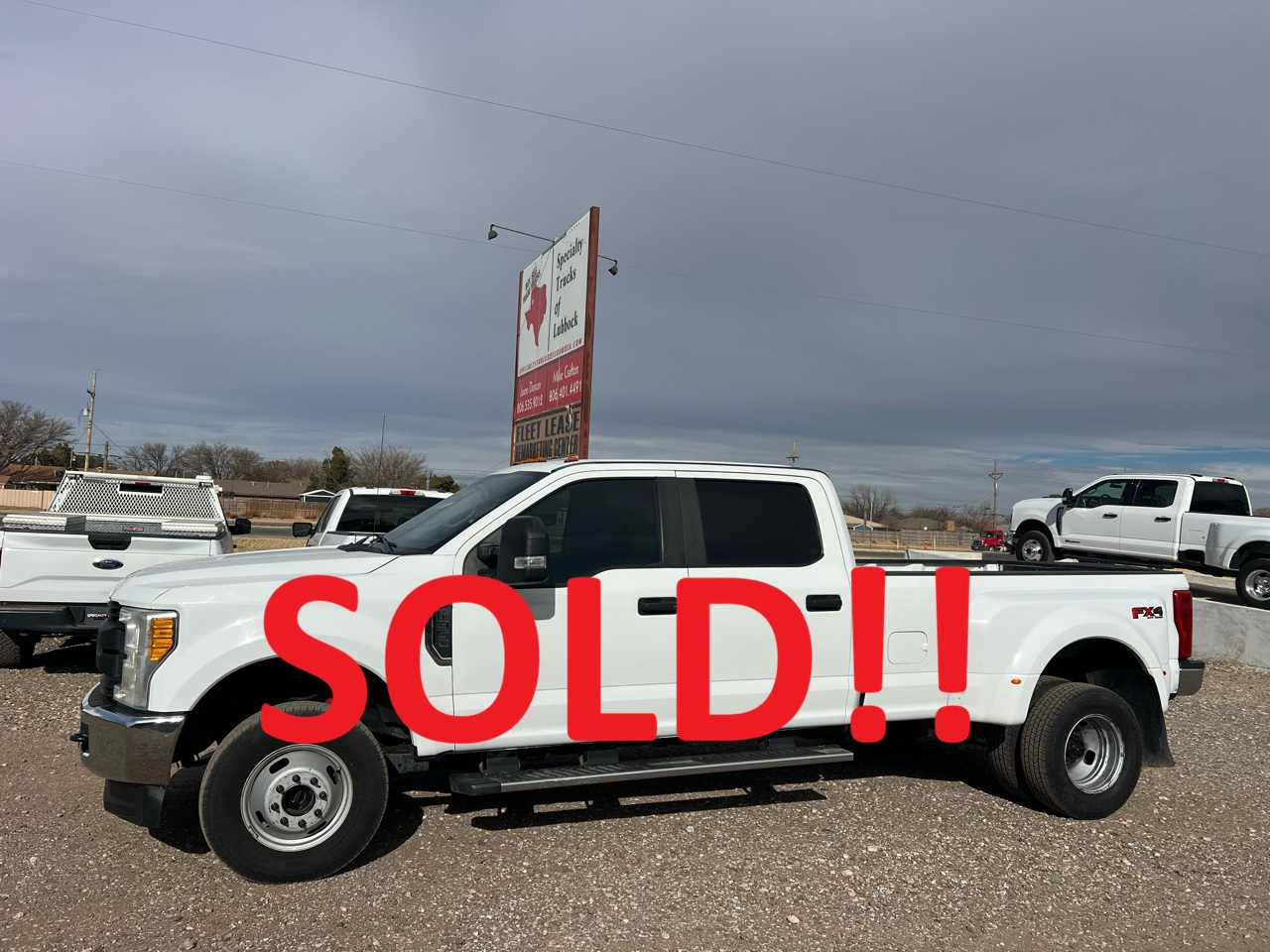 2017 Ford F-350 Base's photo