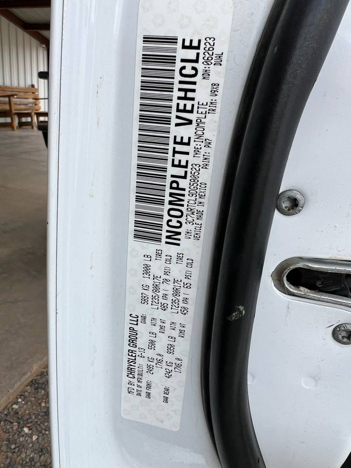 RAM 3500 Crew Cab 4WD DRW 2013