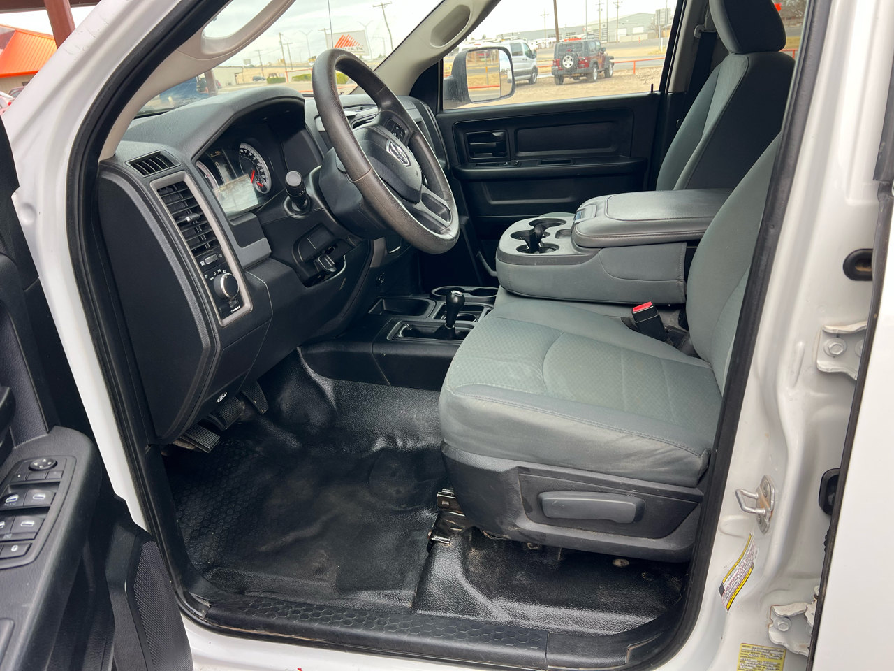 RAM 3500 Crew Cab 4WD DRW 2013