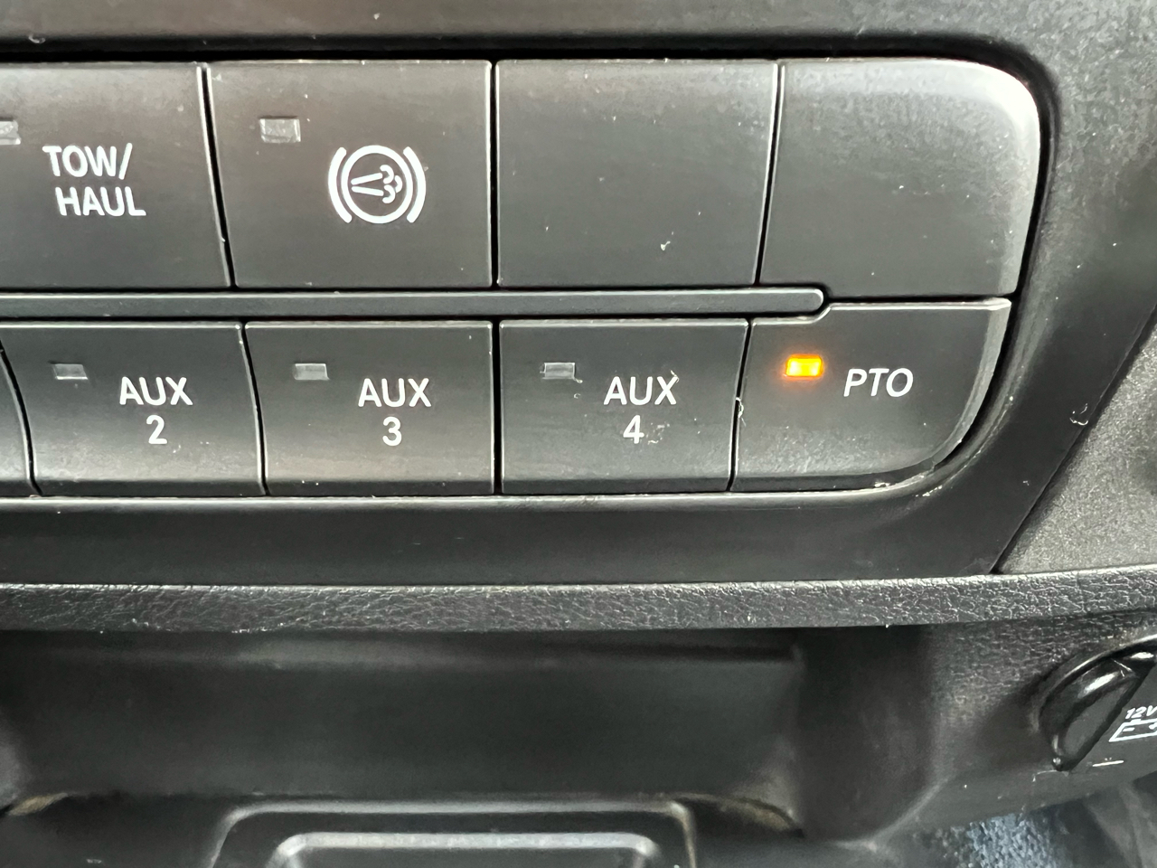 RAM 3500 Crew Cab 4WD DRW 2013