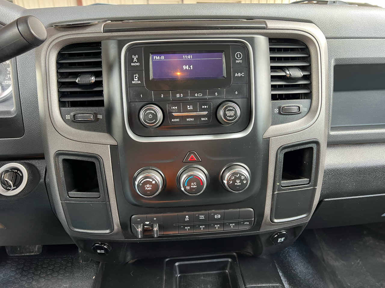 RAM 3500 Crew Cab 4WD DRW 2013