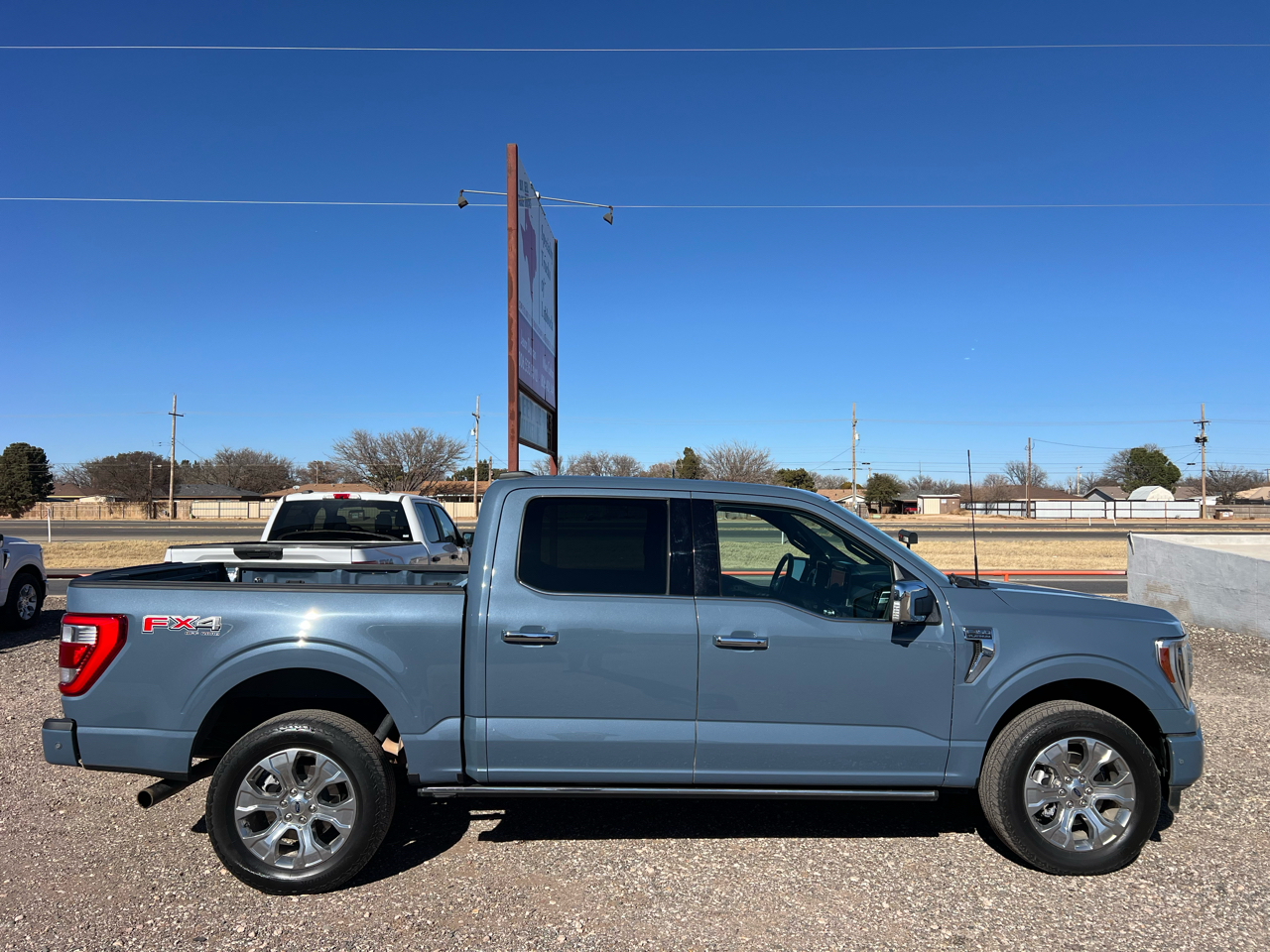 Ford F-150 Platinum SuperCrew 5.5-ft. Bed 4WD 2023