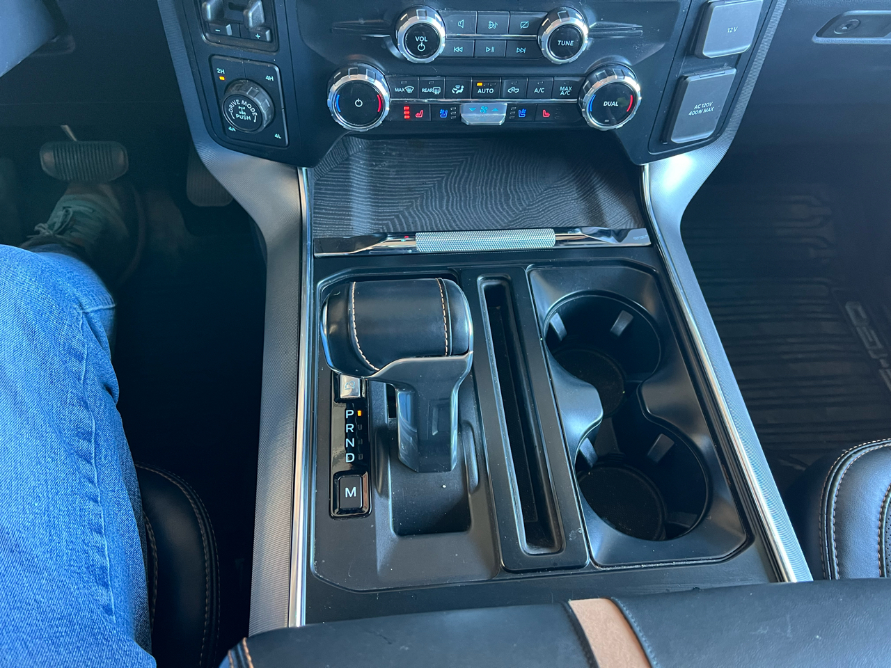 Ford F-150 Platinum SuperCrew 5.5-ft. Bed 4WD 2023