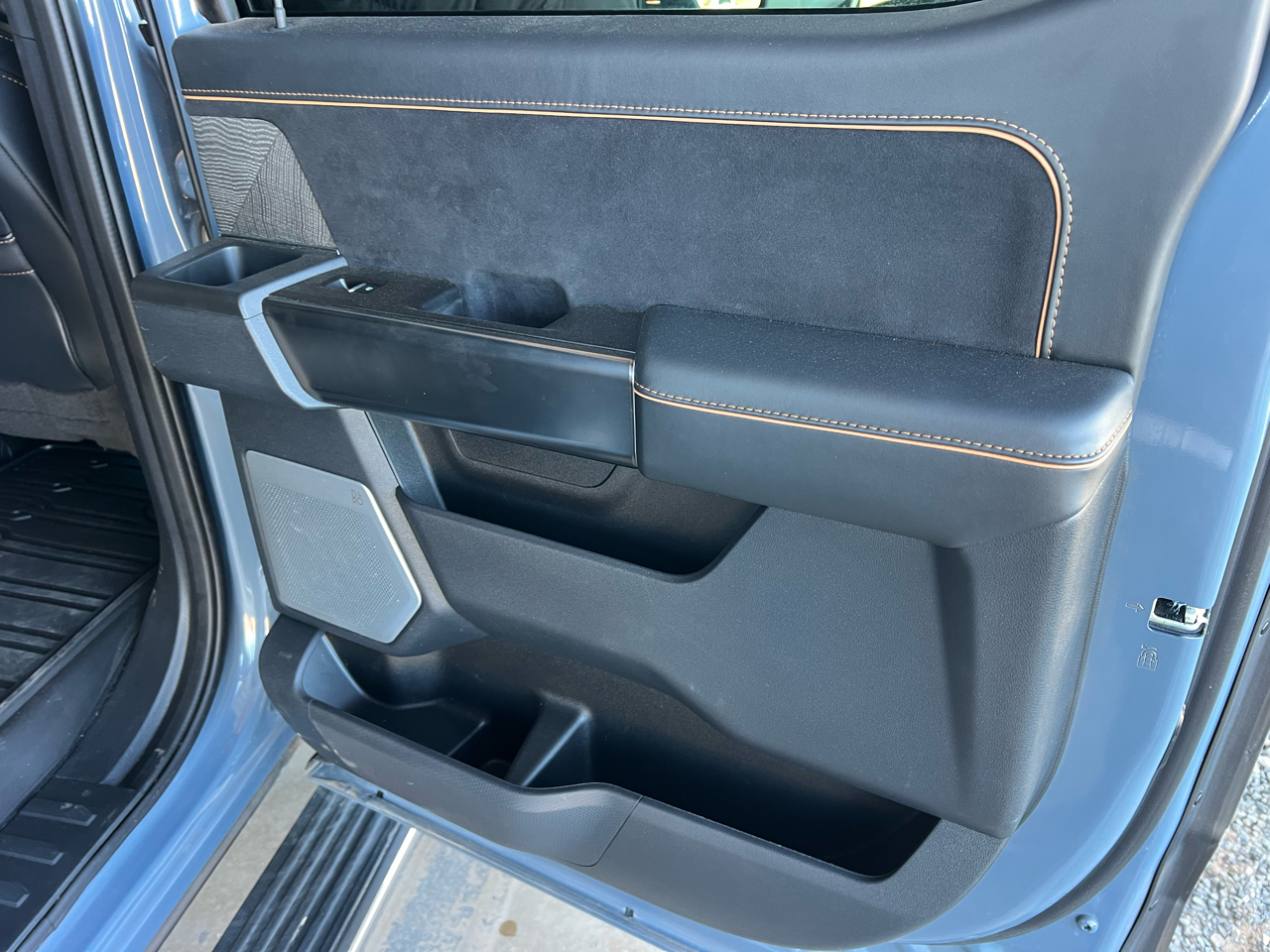 Ford F-150 Platinum SuperCrew 5.5-ft. Bed 4WD 2023