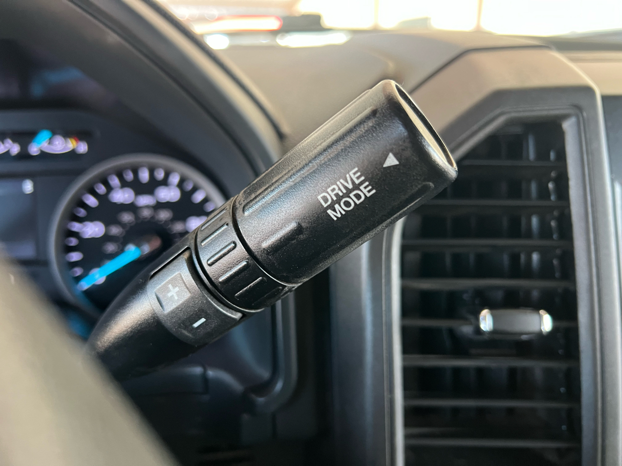 Ford F-250 SD XL Crew Cab Long Bed 4WD 2022