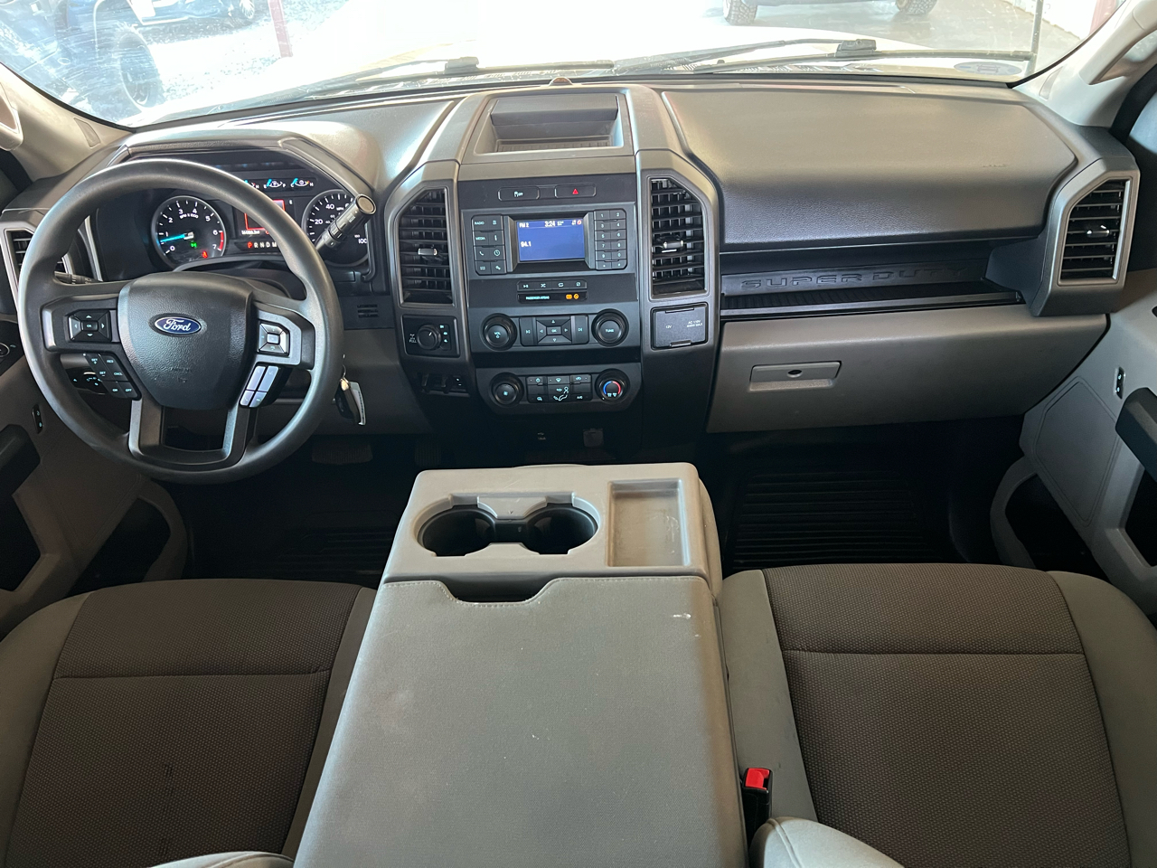 Ford F-250 SD XL Crew Cab Long Bed 4WD 2022