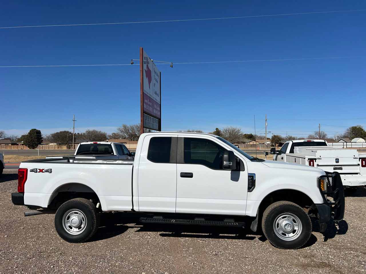 Ford F-250 SD XL SuperCab 4WD 2017