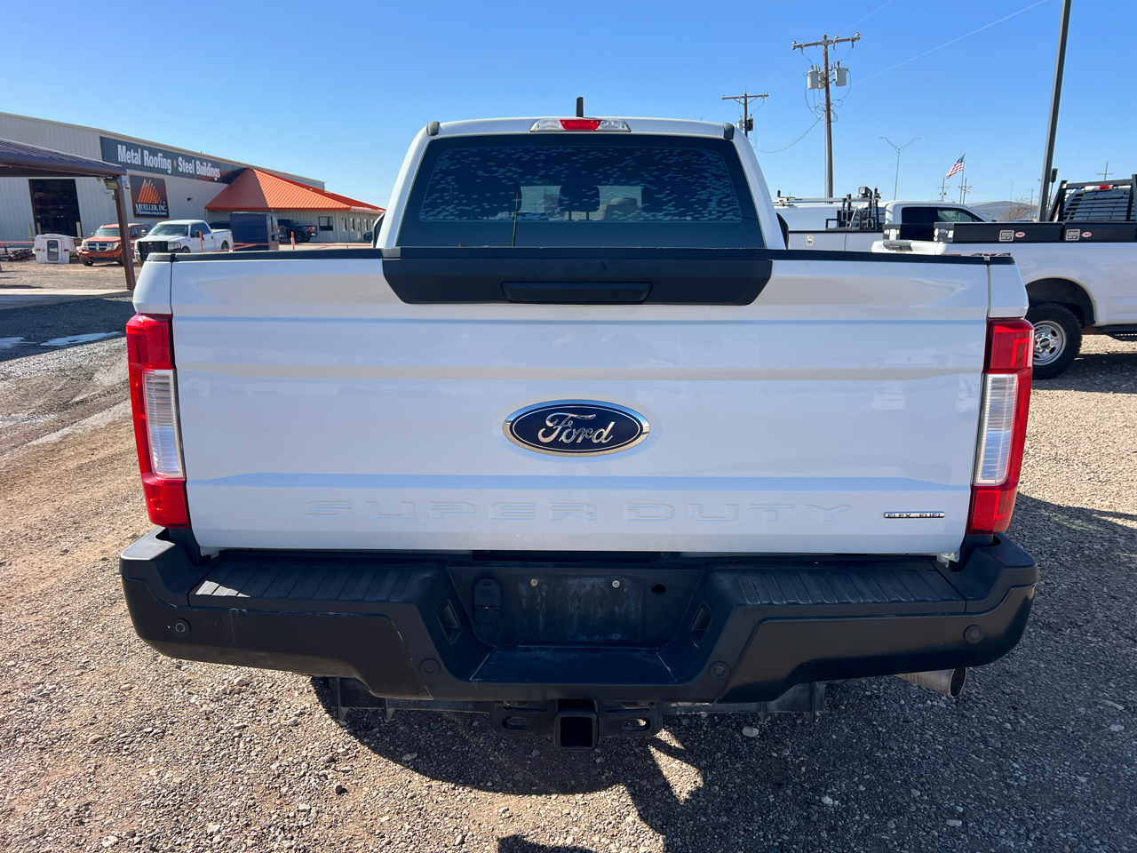 Ford F-250 SD XL SuperCab 4WD 2017