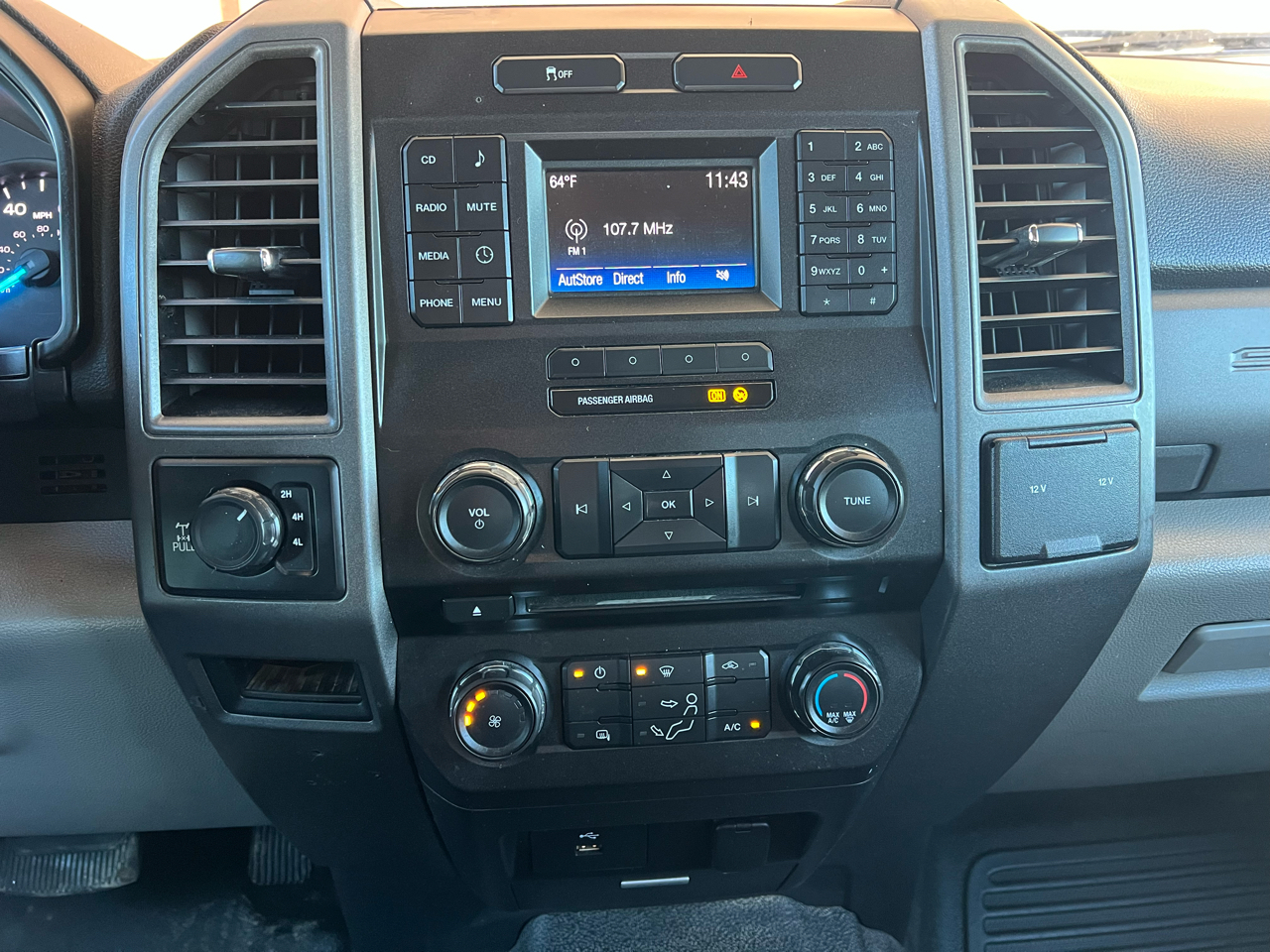 Ford F-250 SD XL SuperCab 4WD 2017