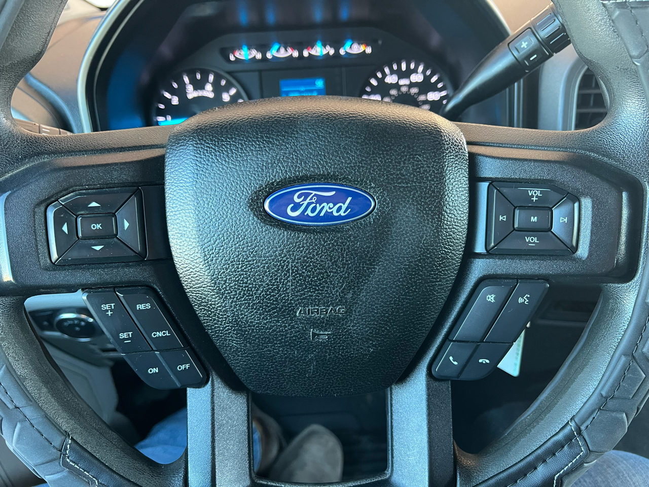 Ford F-250 SD XL SuperCab 4WD 2017