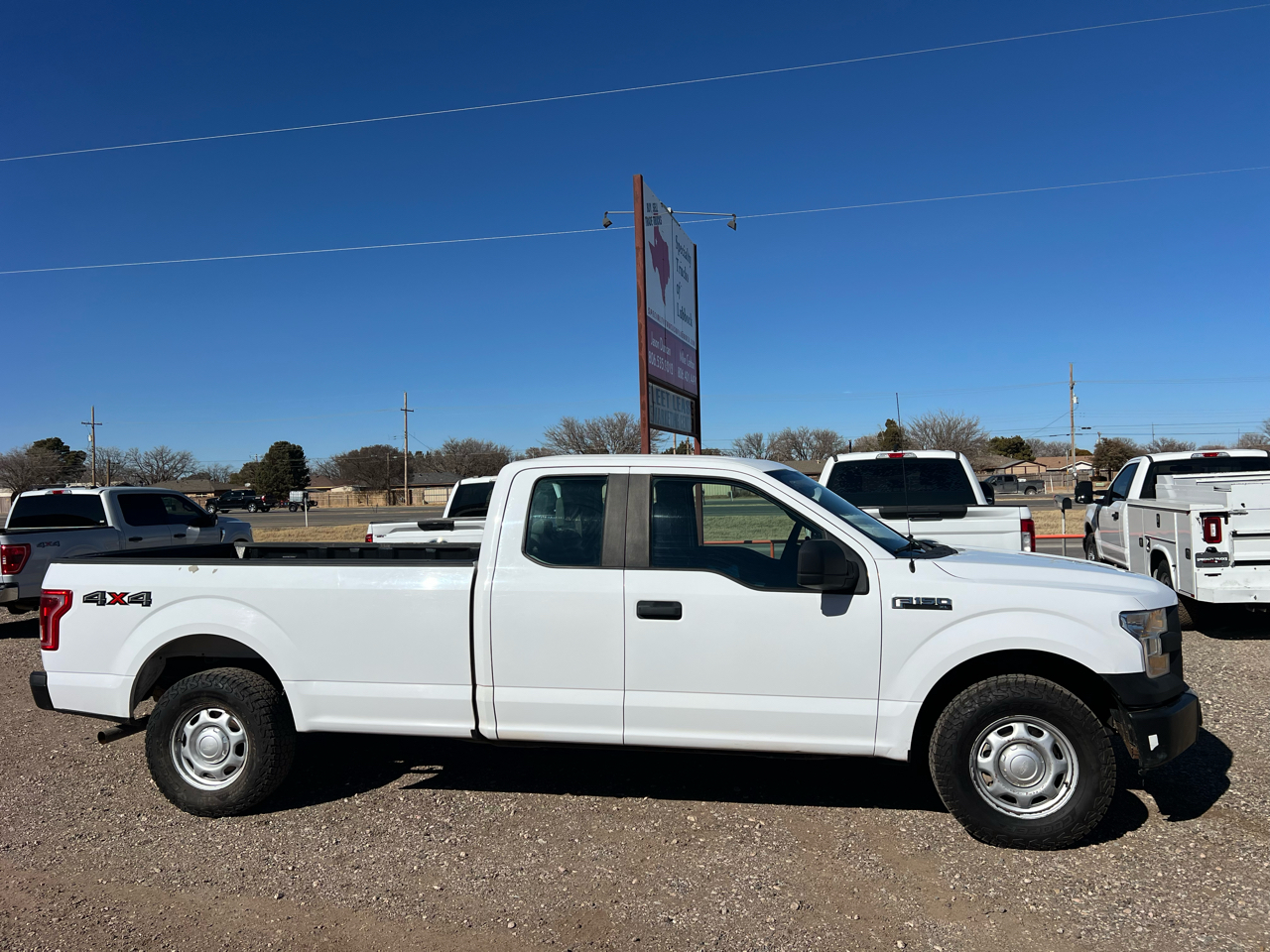 Ford F-150 XL SuperCab 8-ft. Bed 4WD 2017