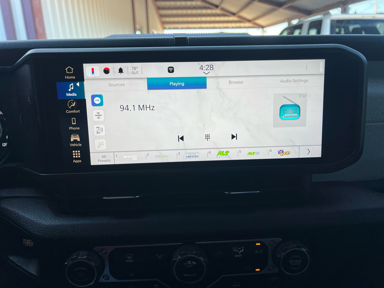 Jeep Gladiator Sport 2025